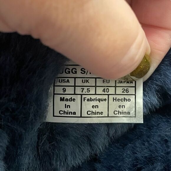 UGG Keely Short Boots Navy Blue Suede Toggle - Picture 8 of 8